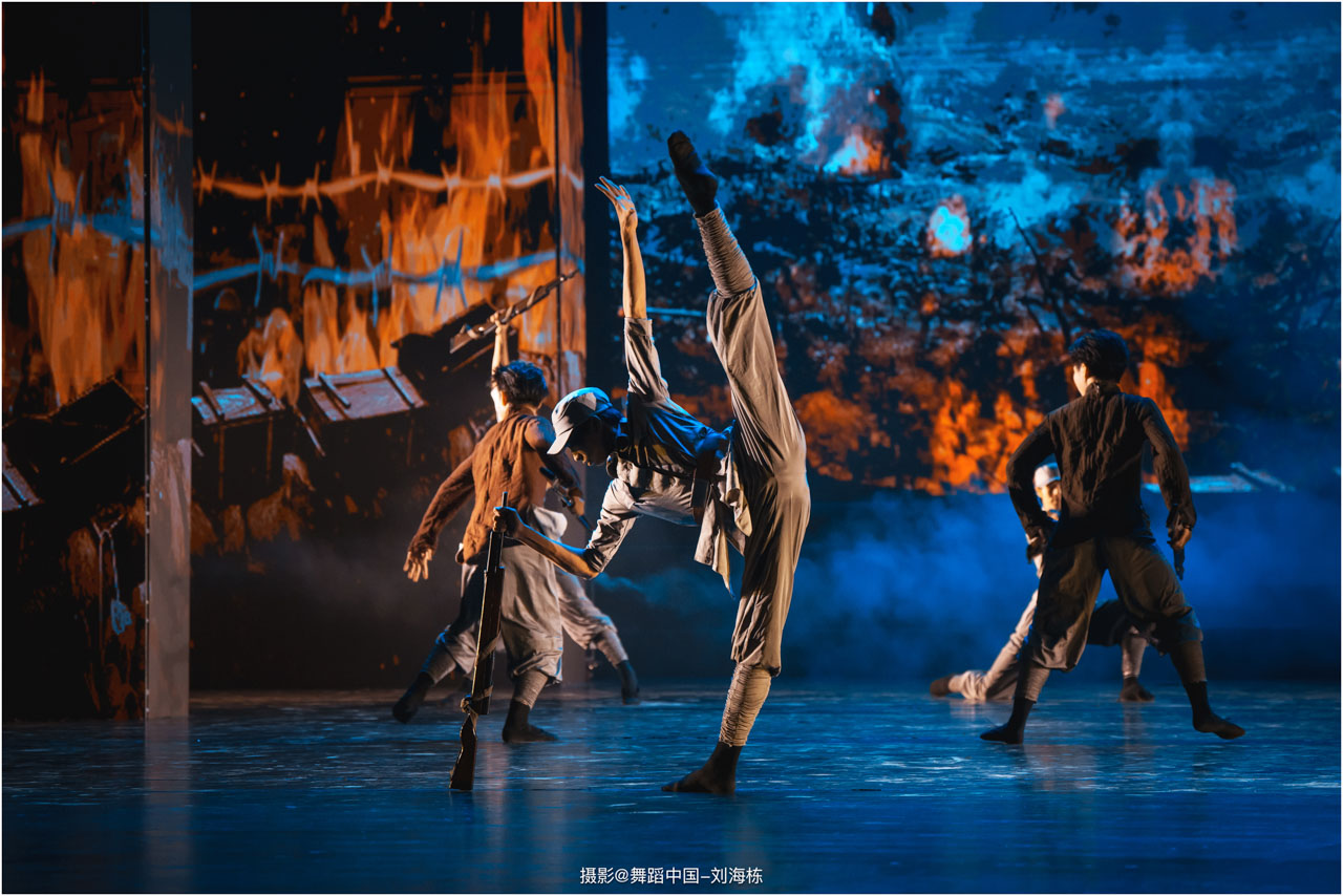 1751435643288571.jpg 106 2025.06.25 株洲市第八中学第十六届梦航艺术展演《长歌逐梦 美润芳华》摄影@舞蹈中国-刘海栋.jpg