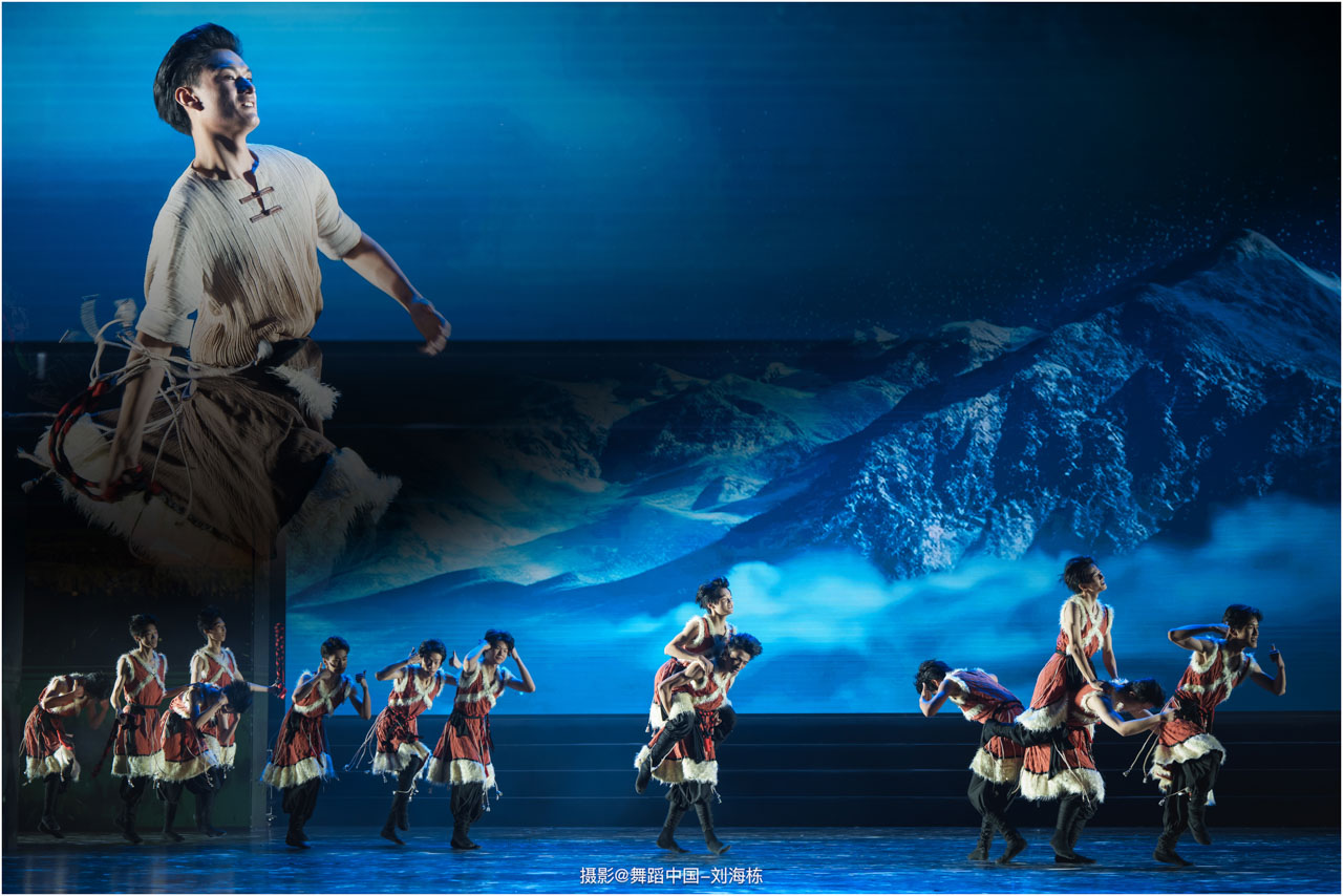 1751435700358842.jpg 122 2025.06.25 株洲市第八中学第十六届梦航艺术展演《长歌逐梦 美润芳华》摄影@舞蹈中国-刘海栋.jpg