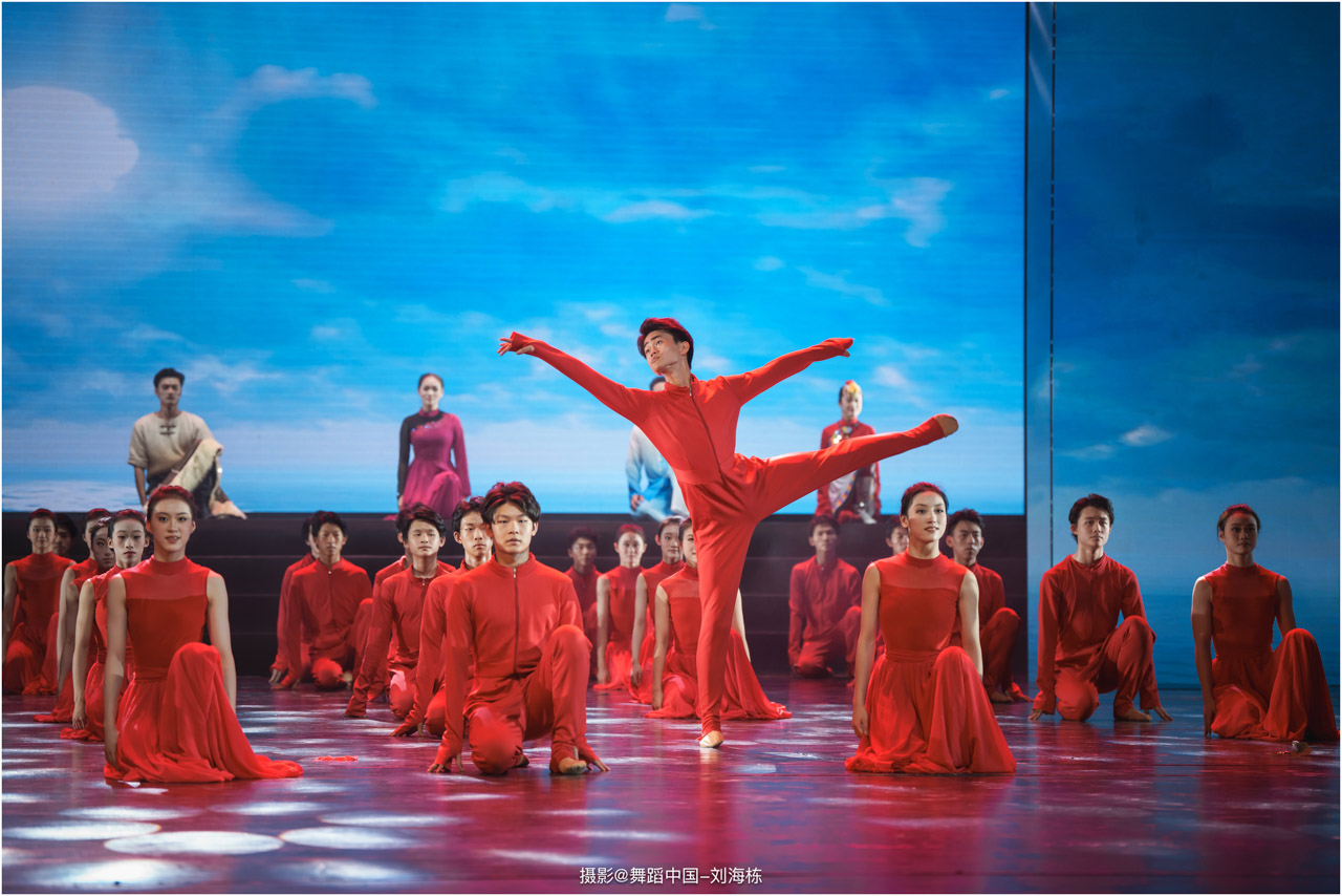 1751435753717770.jpg 148 2025.06.25 株洲市第八中学第十六届梦航艺术展演《长歌逐梦 美润芳华》摄影@舞蹈中国-刘海栋.jpg